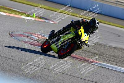 media/Jan-21-2023-Fastrack Riders (Sat) [[fcf3f88a30]]/Level 1-RDS/Session 4 Turn 13/